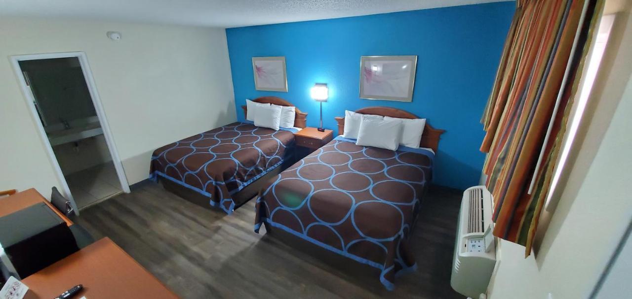 American Inn Motel Pratt Экстерьер фото